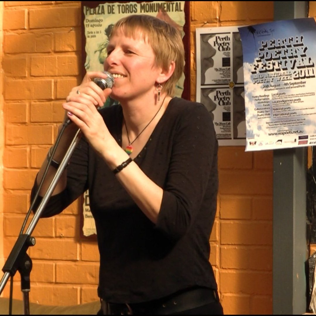 Jackson MCing at Perth Poetry Club, Perth Poetry Festival 2011